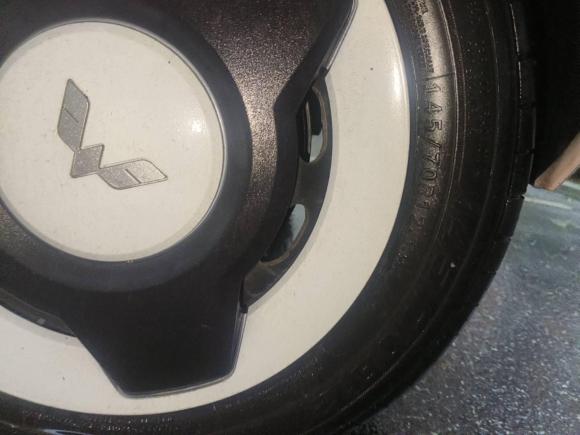 [嘉兴·浙F] 二手五菱汽车宏光MINIEV2021款 马卡龙时尚款 磷酸铁锂