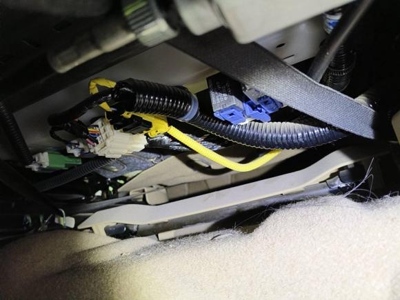 [西安·陕A] 二手本田本田CR-V2007款 2.4L 自动四驱尊贵版