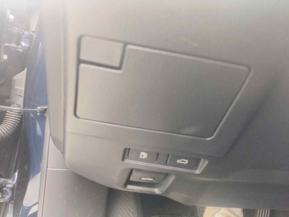 [深圳·粤B] 二手雷克萨斯雷克萨斯ES2021款 300h 卓越版