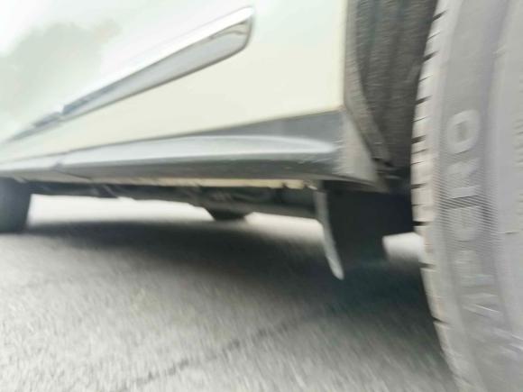 [上海·沪A] 二手英菲尼迪英菲尼迪QX602014款 2.5 S/C Hybrid 两驱卓越版