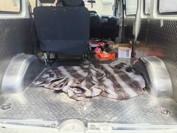 [杭州·浙F] 二手上汽大通MAXUS新途V802019款 2.5T经典款6挡手动傲运通长轴中顶7座