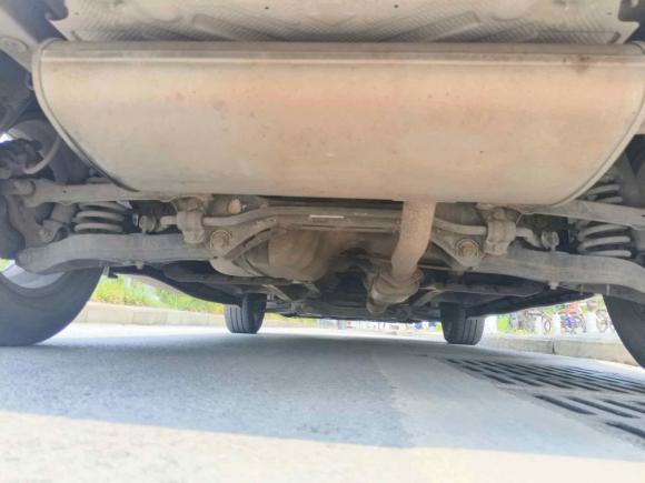 [武汉·鄂A] 二手起亚智跑2015款 2.0L 手动两驱版GL