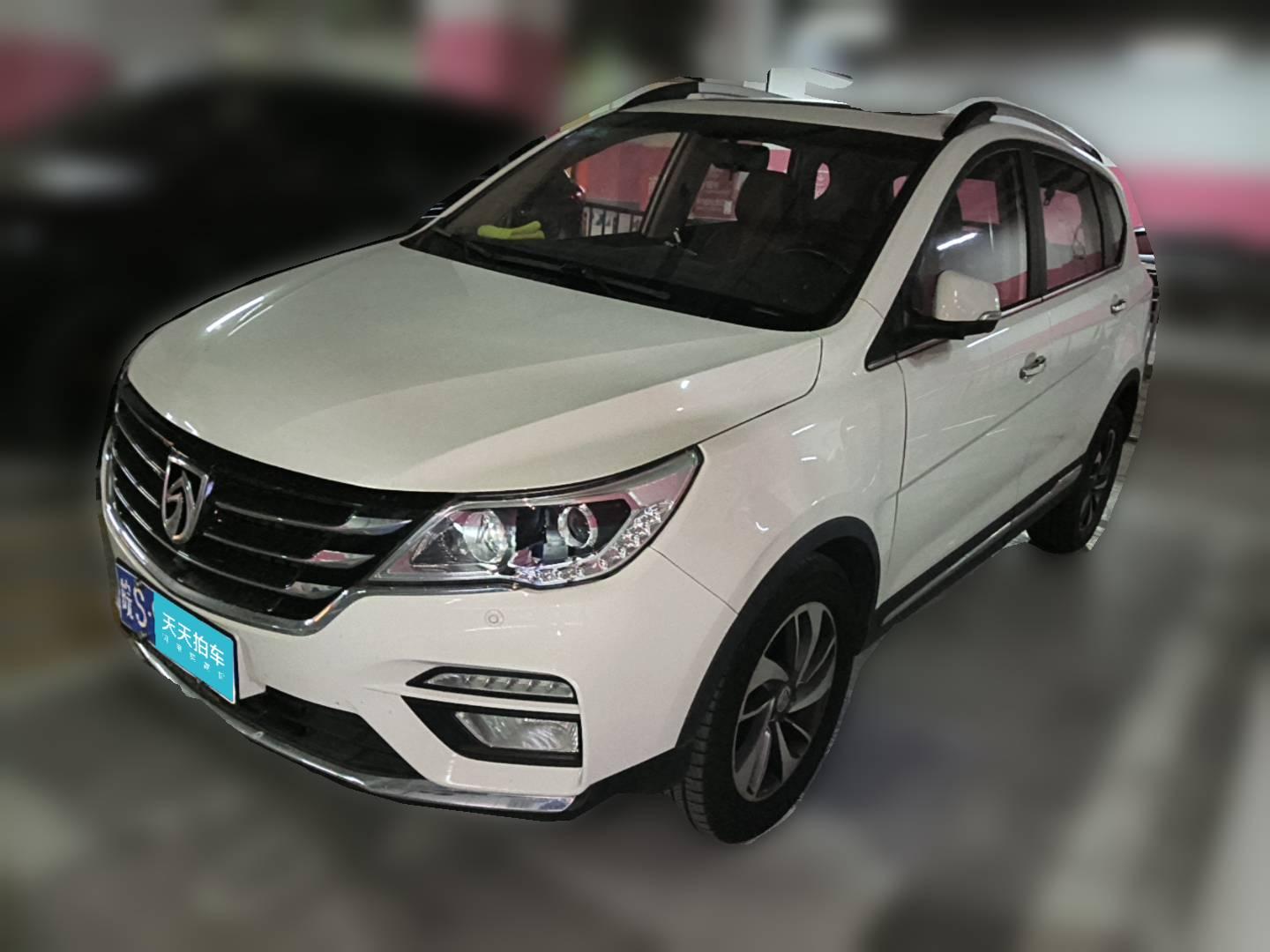 [常州·皖S] 宝骏宝骏5602017款 律动版 1.5T 手动尊享型