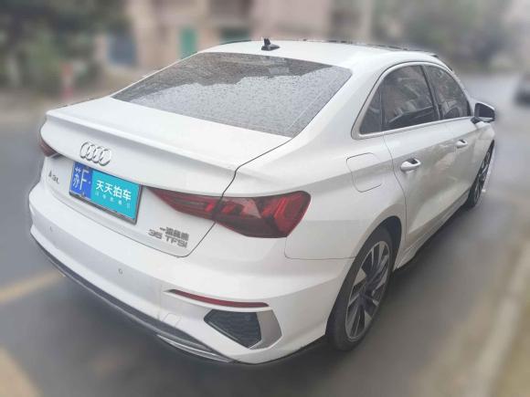[南通·苏F] 二手奥迪奥迪A32022款 A3L Limousine 35 TFSI 时尚运动型