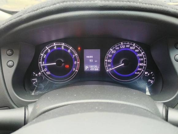 [上海·浙B] 二手英菲尼迪英菲尼迪QX502015款 2.5L 舒适版
