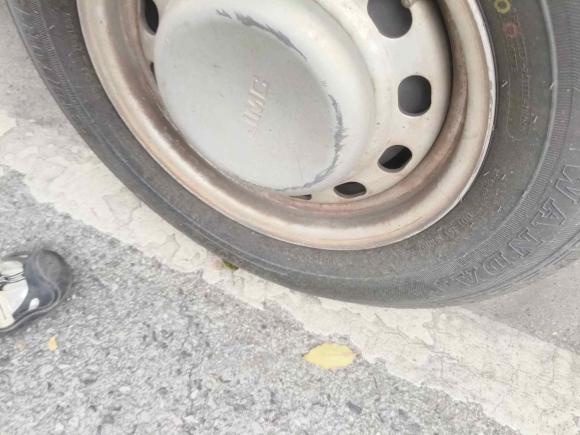 [无锡·苏B] 二手江铃特顺2019款 2.8T商运型短轴中顶6座国VI JX493