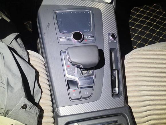 [杭州·浙A] 二手奥迪奥迪Q5L2020款 45 TFSI 尊享时尚型