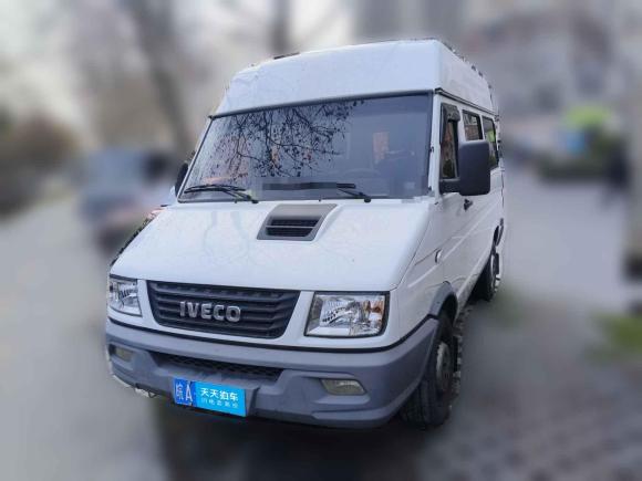 [合肥·皖A] 二手依维柯依维柯得意2017款 2.5T A35客车5-7座47Z5