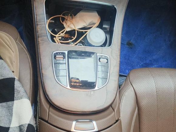 [义乌·浙G] 二手奔驰奔驰E级2019款 E 300 L 时尚型