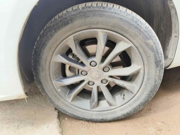 [武汉·鄂A] 二手比亚迪秦新能源2021款 出行版