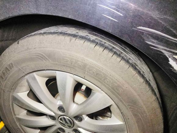 [成都·川A] 二手大众帕萨特2014款 1.8TSI DSG尊荣版