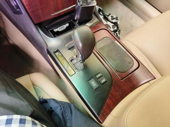 [上海·沪J] 二手丰田皇冠2010款 2.5L Royal 真皮版