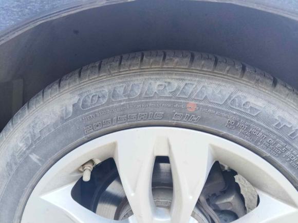 [无锡·苏H] 二手吉利汽车帝豪2015款 三厢 1.5L CVT向上版