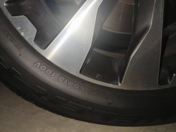 [西安·陕A] 二手斯巴鲁傲虎2015款 2.5i 运动导航版