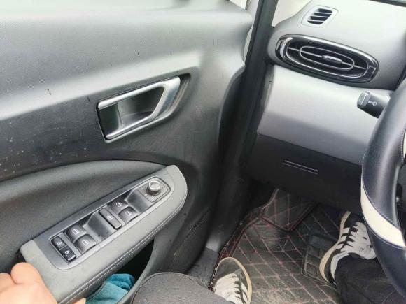 [武汉·鄂A] 二手零跑汽车零跑T032020款 400标准版