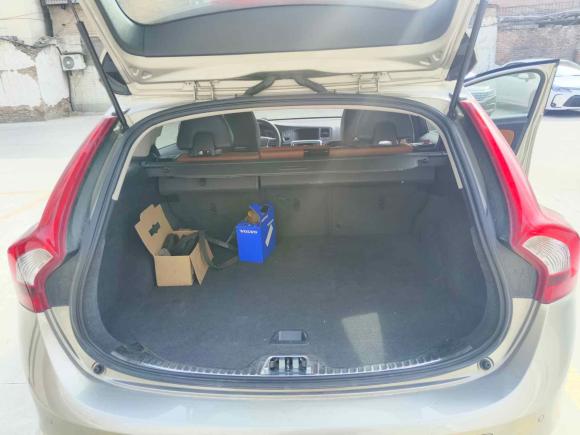 [西安·陕A] 二手沃尔沃沃尔沃V602015款 T5 智雅版