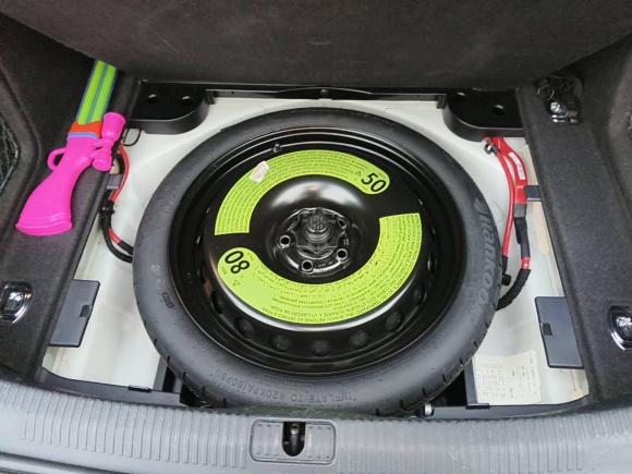 [合肥·皖S] 二手奥迪奥迪A4L2018款 30周年年型 40 TFSI 时尚型