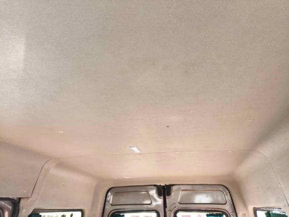 [义乌·浙G] 二手大通新途V802015款 2.5T 手动傲运通版短轴中顶