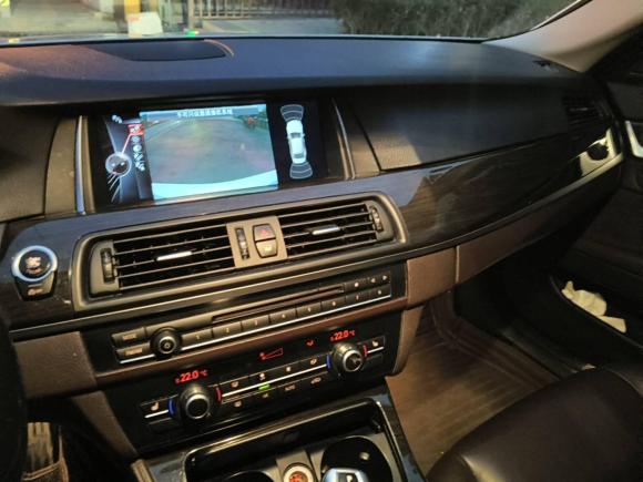 [青岛·鲁B] 二手宝马宝马5系2014款 525Li 豪华设计套装