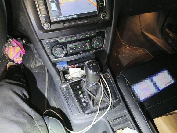 [杭州·浙G] 二手斯柯达速尊2014款 2.0TSI 尊贵版