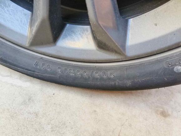 [无锡·苏B] 二手比亚迪秦2019款 1.5L 手动豪华型