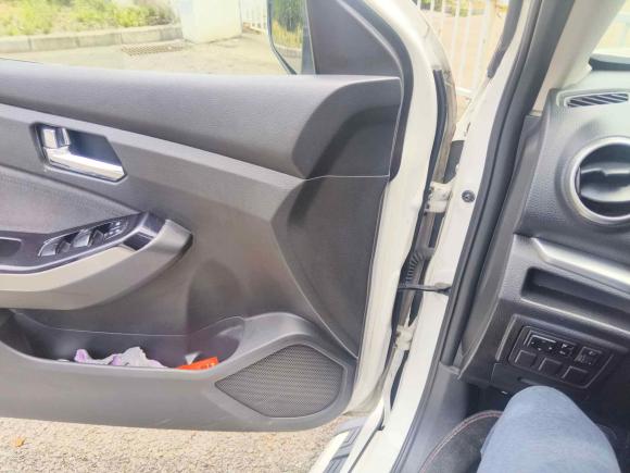 [上海·沪C] 二手启辰启辰T702016款 1.6L 手动睿行版