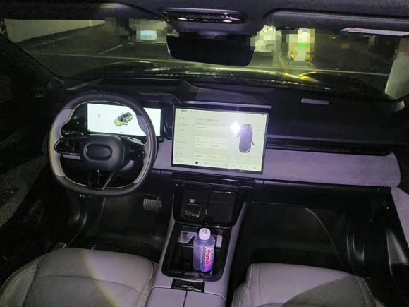 [武汉·鄂A] 二手领克领克08 EM-P2023款 220km 四驱性能Halo