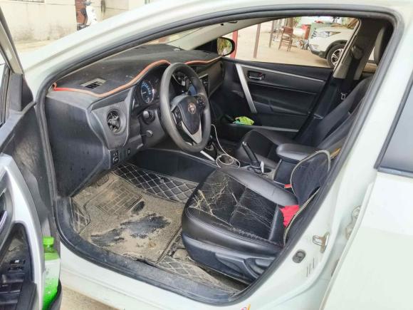 [武汉·鄂A] 二手丰田雷凌2017款 改款双擎 1.8H GS E-CVT精英天窗版 国V