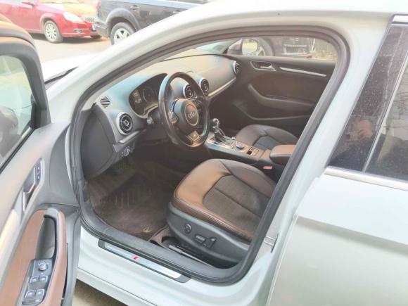 [无锡·苏B] 二手奥迪奥迪A32014款 Limousine 40 TFSI S line 舒适型