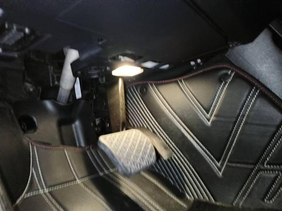 [宁波·浙B] 二手奔驰奔驰A级2021款 改款 A 180 L 运动轿车