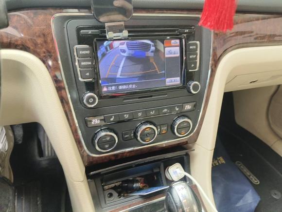 [青岛·鲁B] 二手大众帕萨特2013款 2.0TSI DSG御尊版