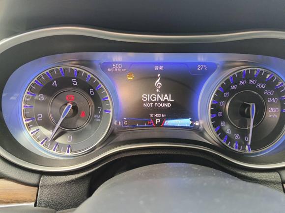 [济南·鲁A] 二手克莱斯勒克莱斯勒300C2016款 3.0L 超越版