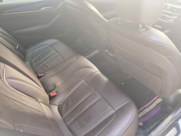 [上海·沪A] 二手宝马宝马5系新能源2019款 530Le 豪华套装