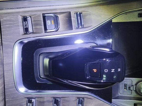 [深圳·粤B] 二手蓝电蓝电E52023款 1.5L DE-i 100KM臻享型 7座