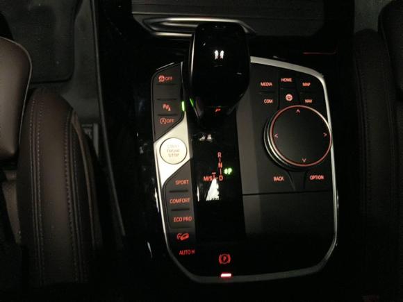 [广州·粤E] 二手宝马宝马X32022款 xDrive30i 领先型 M曜夜套装