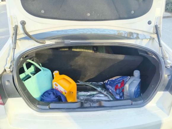 [合肥·皖A] 二手雪铁龙世嘉2016款 经典 三厢 1.6L 手动CNG