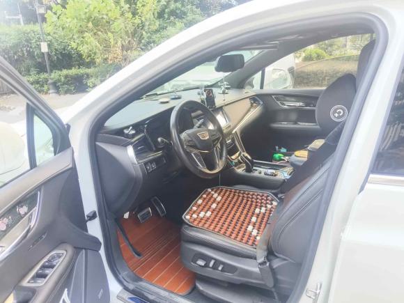 [广州·粤A] 二手凯迪拉克凯迪拉克XT52018款 28T 四驱豪华型