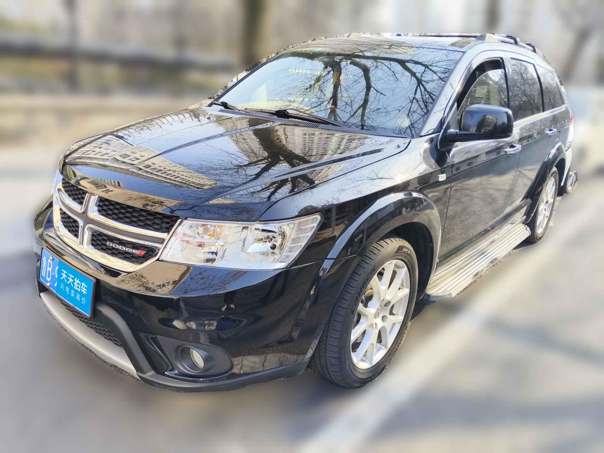 [青岛·鲁B] 道奇酷威2013款 2.4L 两驱尊尚版