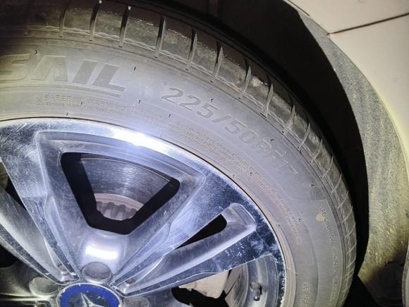 [合肥·皖A] 二手奔驰奔驰C级2015款 C 200 L 运动型