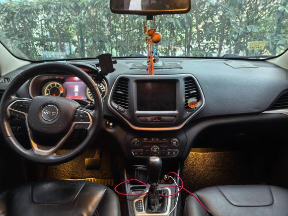 [上海·沪C] 二手Jeep自由光2017款 2.0L 优越版