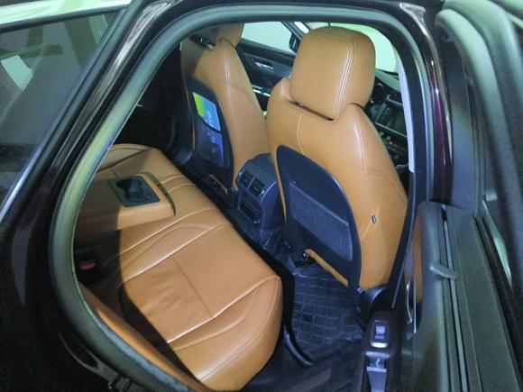 [苏州·浙A] 二手捷豹捷豹XF2016款 XF 2.0T 两驱R-Sport运动版