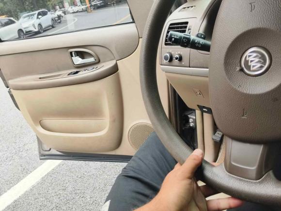 [杭州·浙A] 二手别克别克GL82014款 2.4L 舒适版