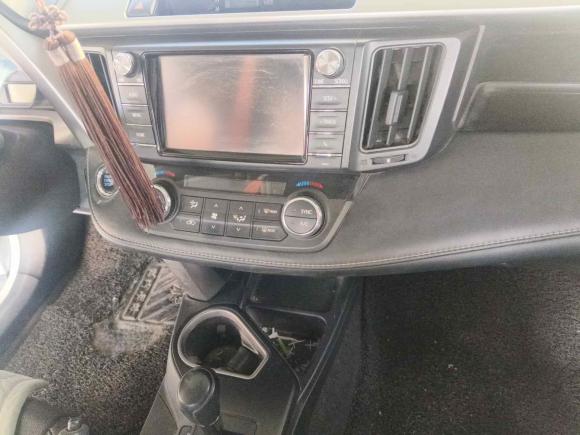 [青岛·鲁B] 二手丰田RAV4荣放2016款 2.0L CVT两驱风尚版 国V