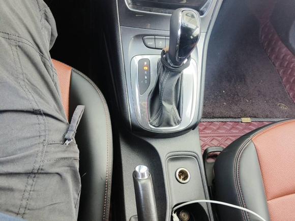 [合肥·皖A] 二手别克威朗2016款 两厢 15S 自动进取型