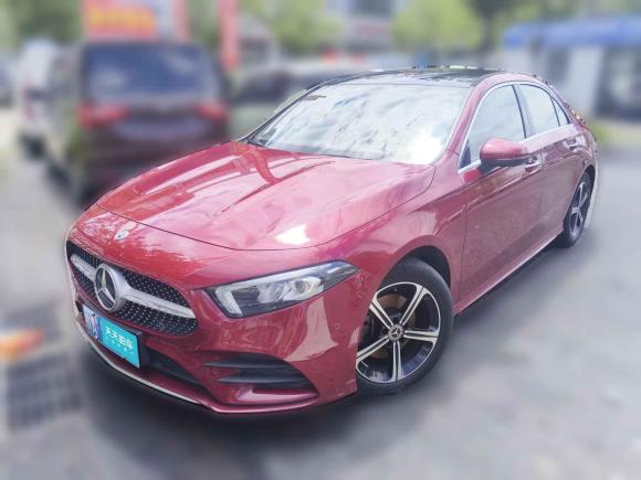 [杭州·浙A] 二手奔驰奔驰A级2022款 改款 A 200 L 运动轿车时尚型