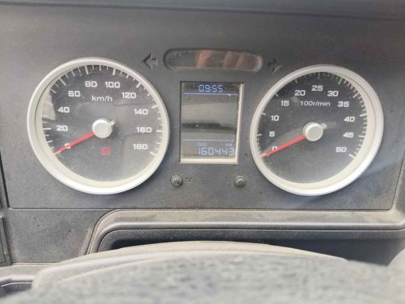 [常州·苏D] 二手依维柯依维柯得意2020款 2.5T A35客车单胎中顶5-9座侧移门国V