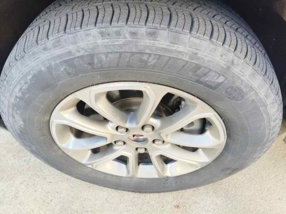 [上海·沪A] 二手Jeep大切诺基2014款 3.0L 舒享导航版