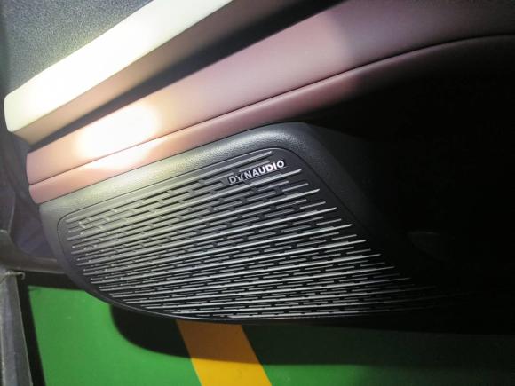 [广州·粤A] 二手比亚迪海豹2023款 DM-i 1.5T 121km 尊荣型