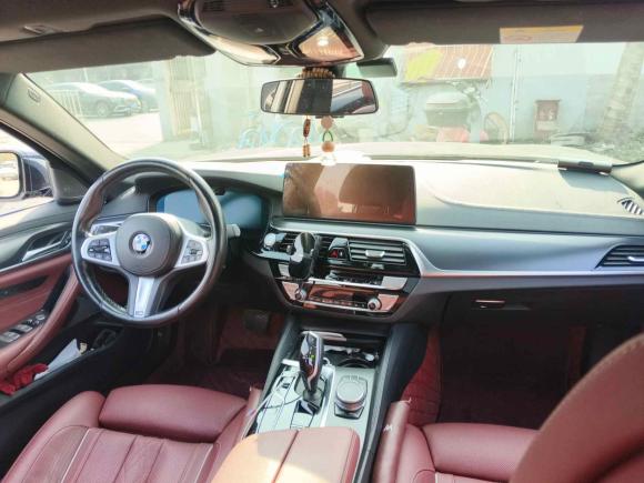 [上海·沪A] 二手宝马宝马5系新能源2021款 535Le 先锋版M运动套装