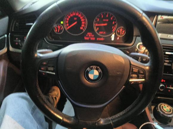 [广州·津K] 二手宝马宝马5系2017款 520Li 典雅型